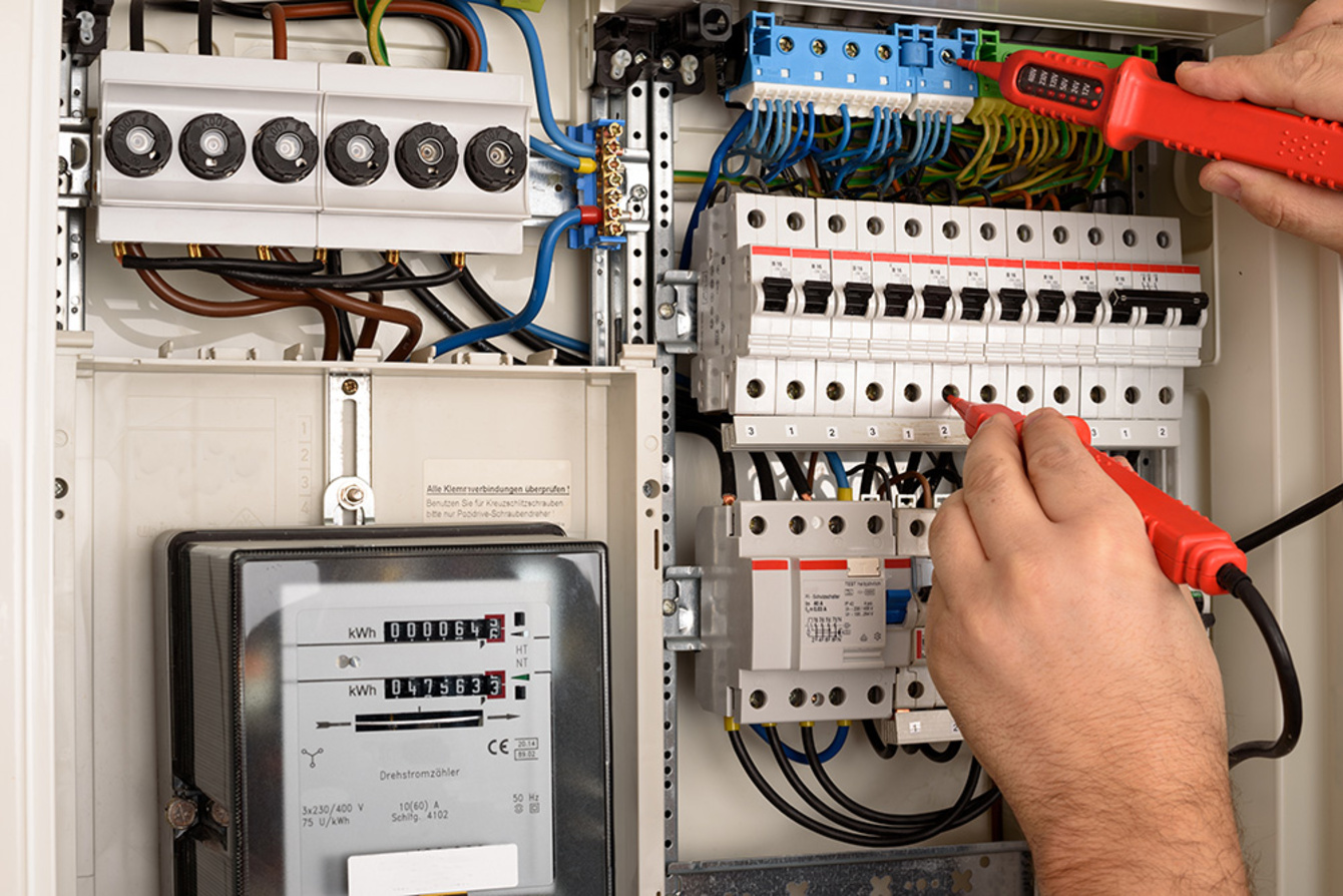 E-Check bei Elektro Bischof OHG in Hörselberg-Hainich