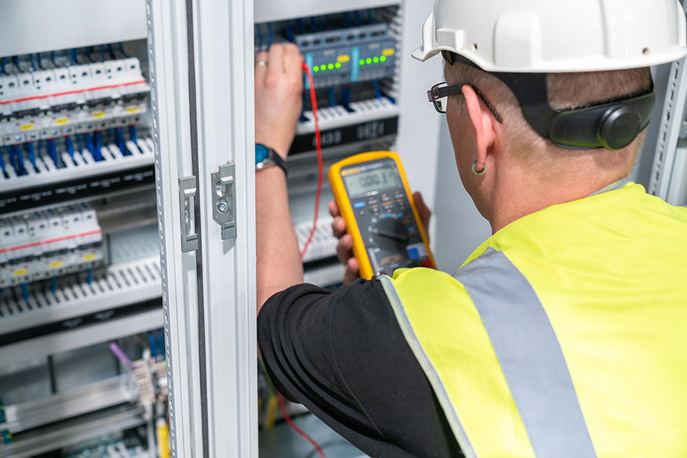 Elektroanlagen-Kontrolle bei Elektro Bischof OHG in Hörselberg-Hainich