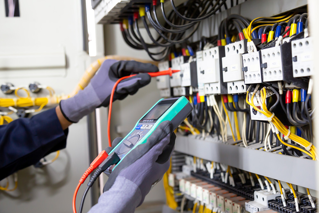 E-Prüfung bei Elektro Bischof OHG in Hörselberg-Hainich