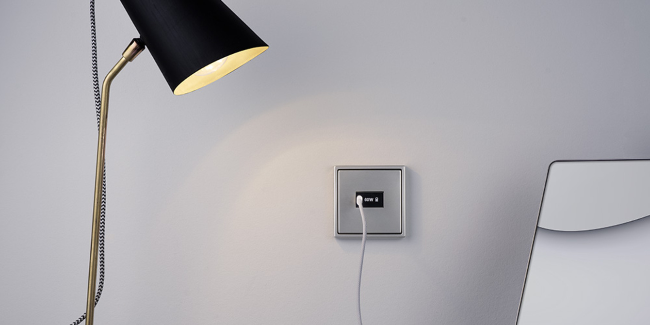 Ladegerät USB PD 60 bei Elektro Bischof OHG in Hörselberg-Hainich