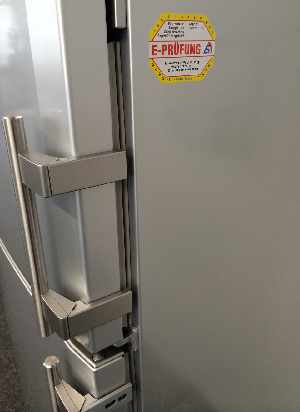 Bild E Pruefung m bei Elektro Bischof OHG in Hörselberg-Hainich